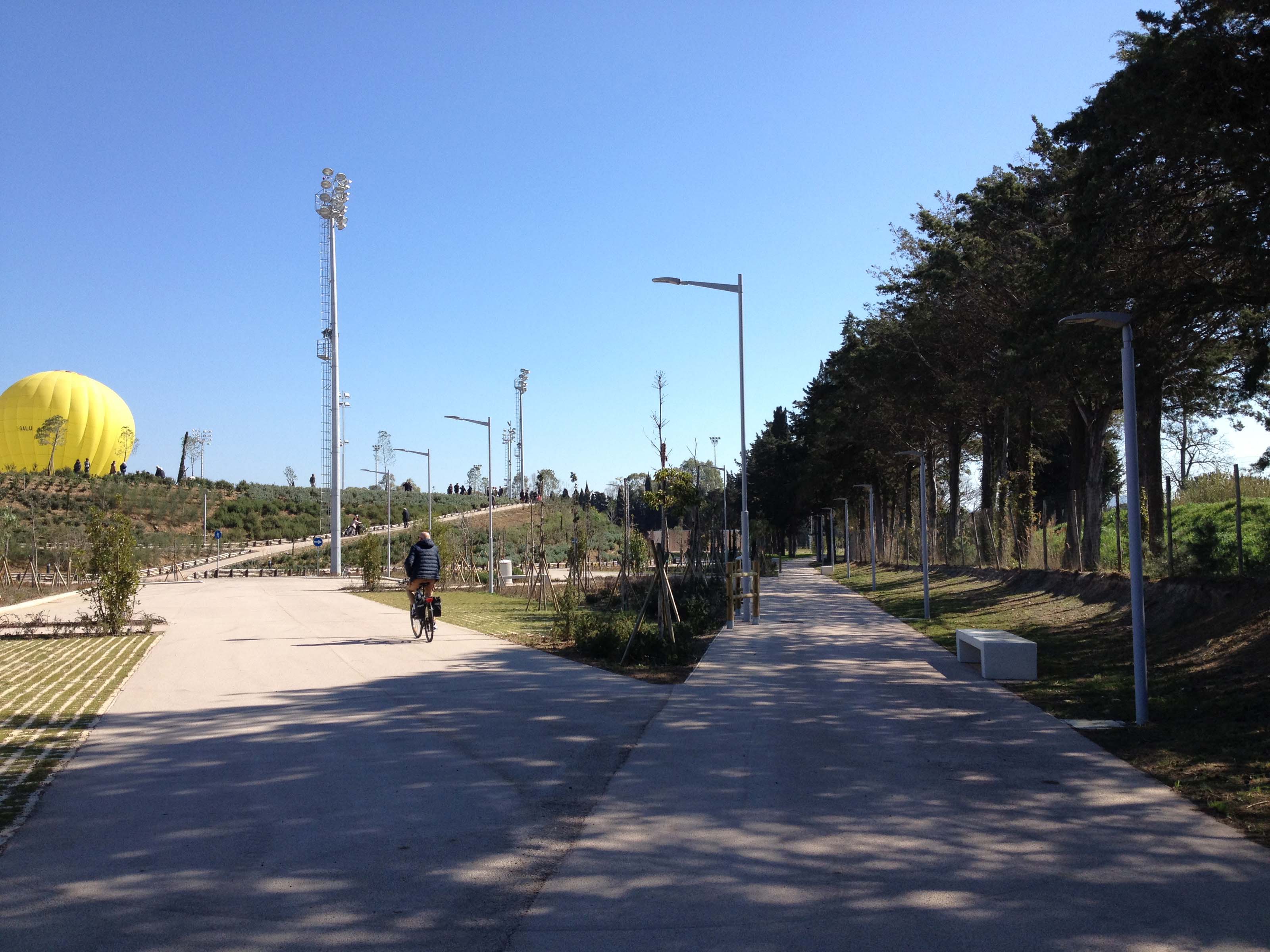 Arena spettacoli e area mercatale