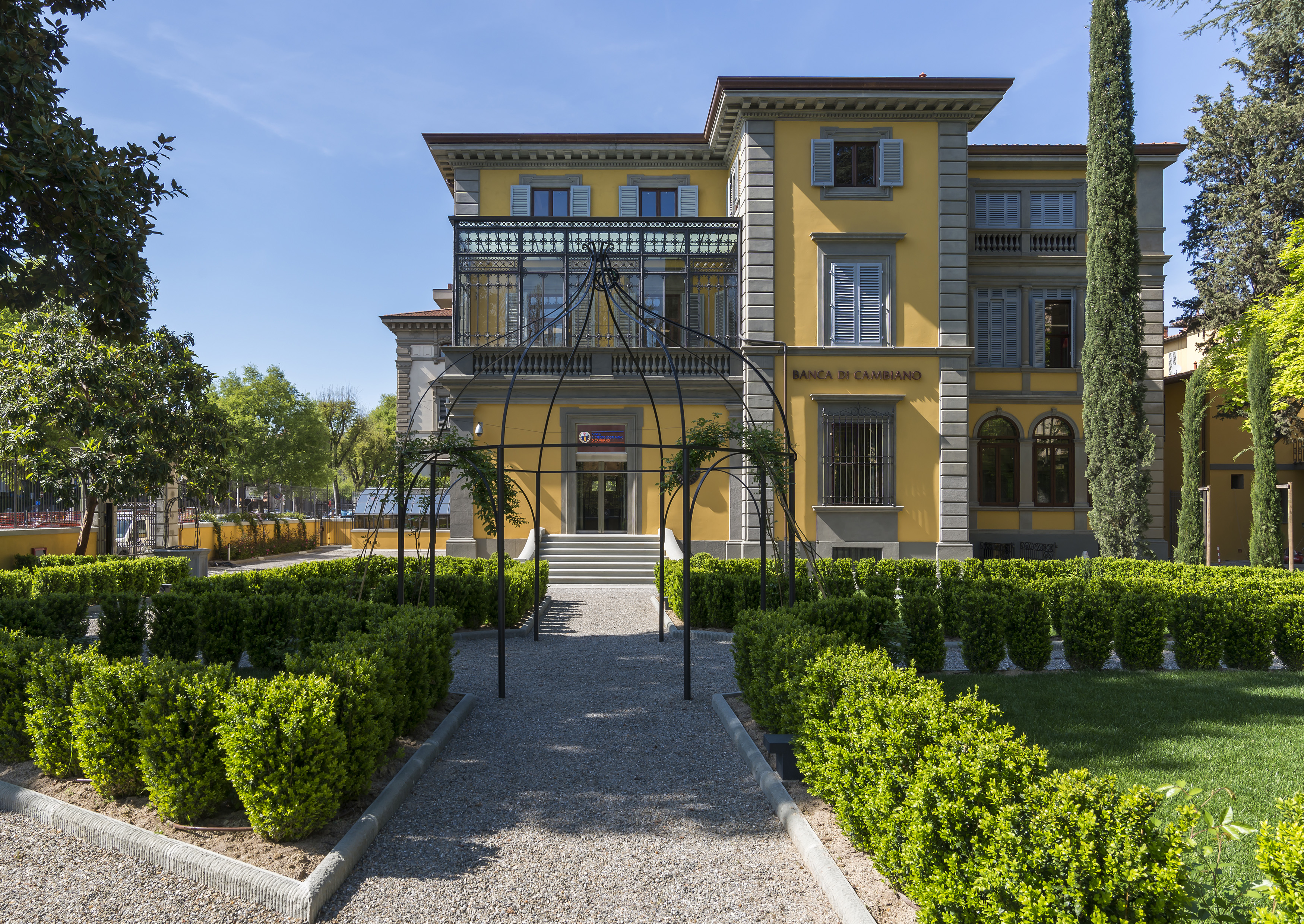 Banca Cambiano a Villa Fagan