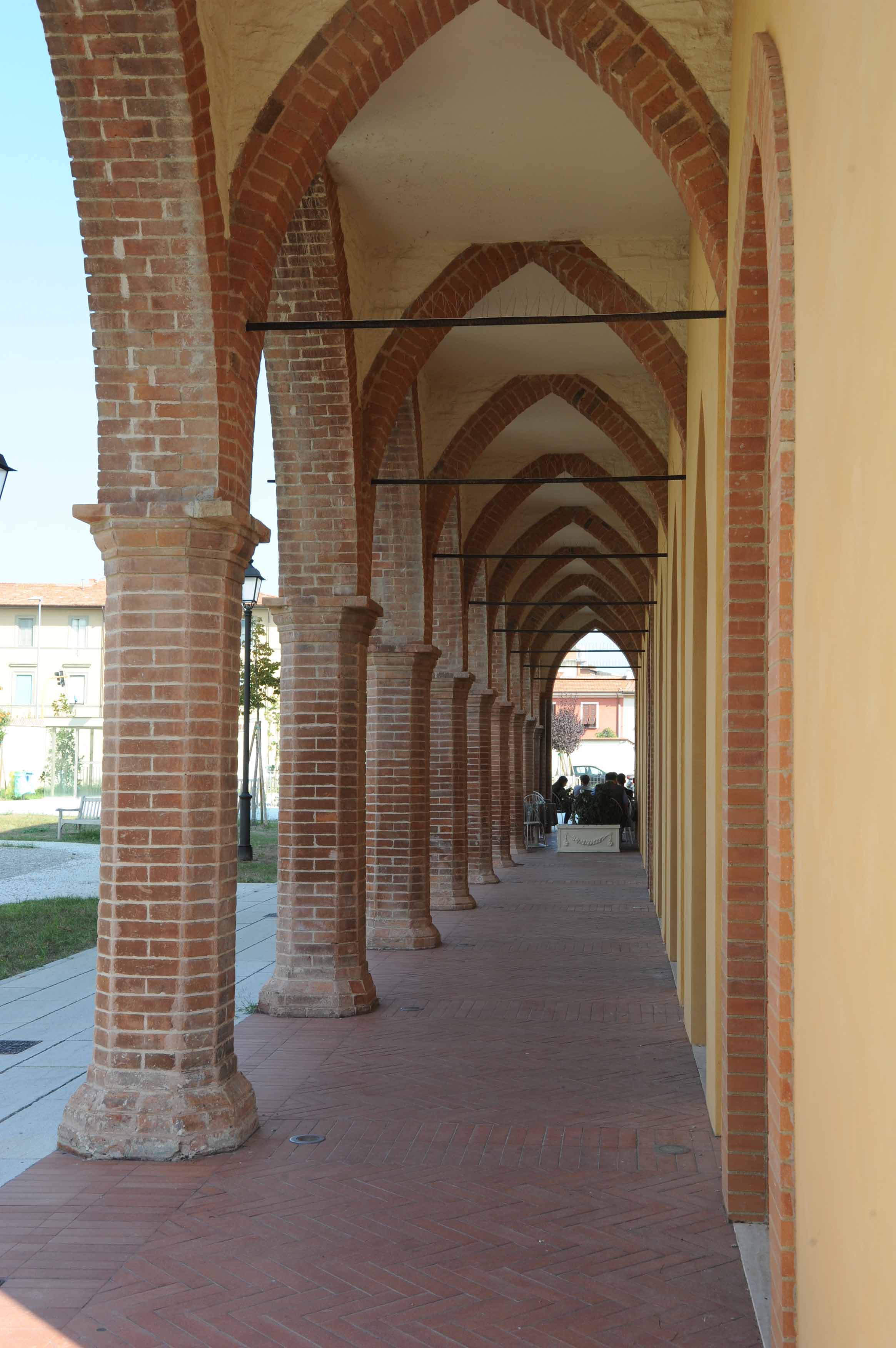 Complesso e parco urbano “Frati Bigi”