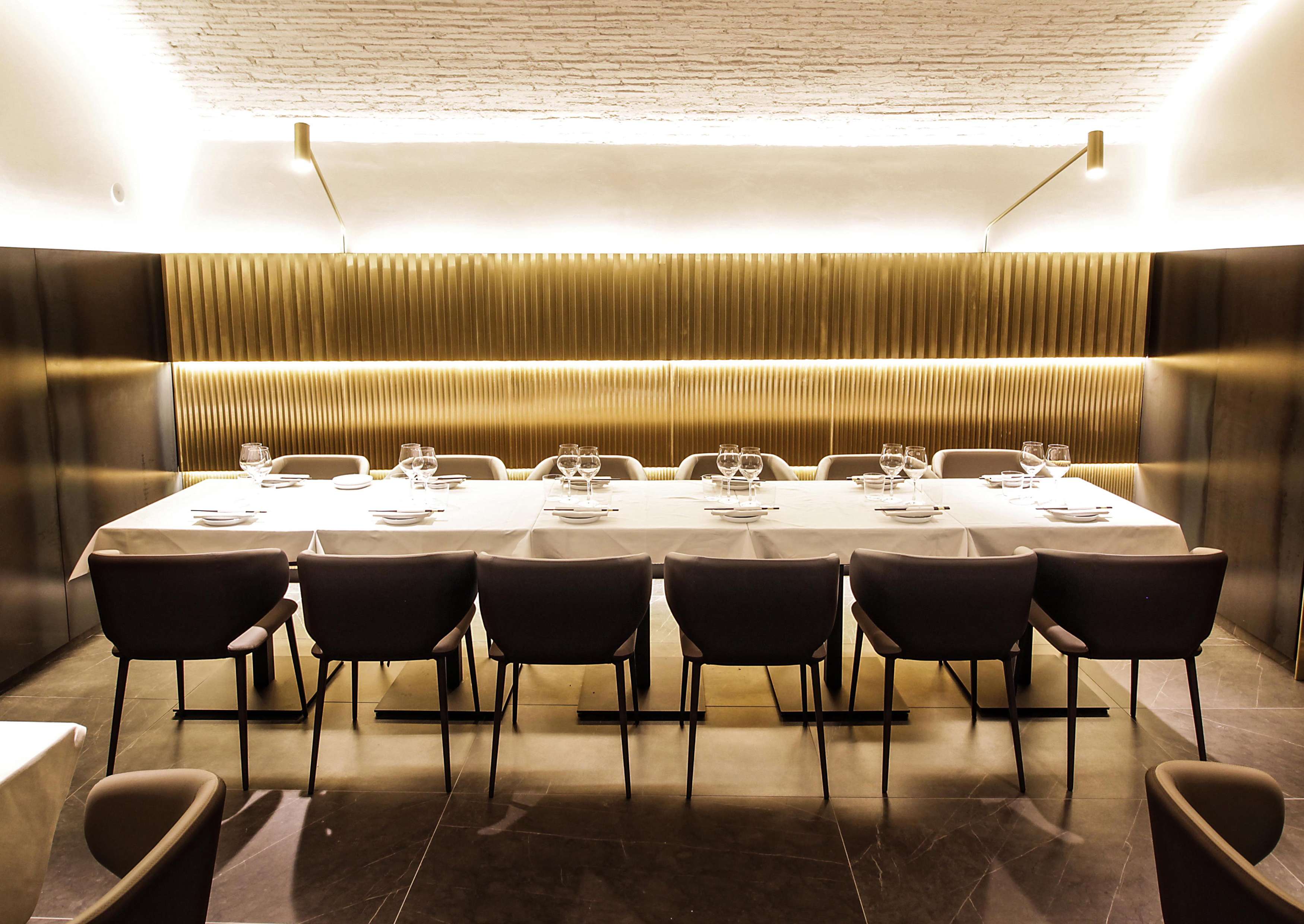 Bund restaurant