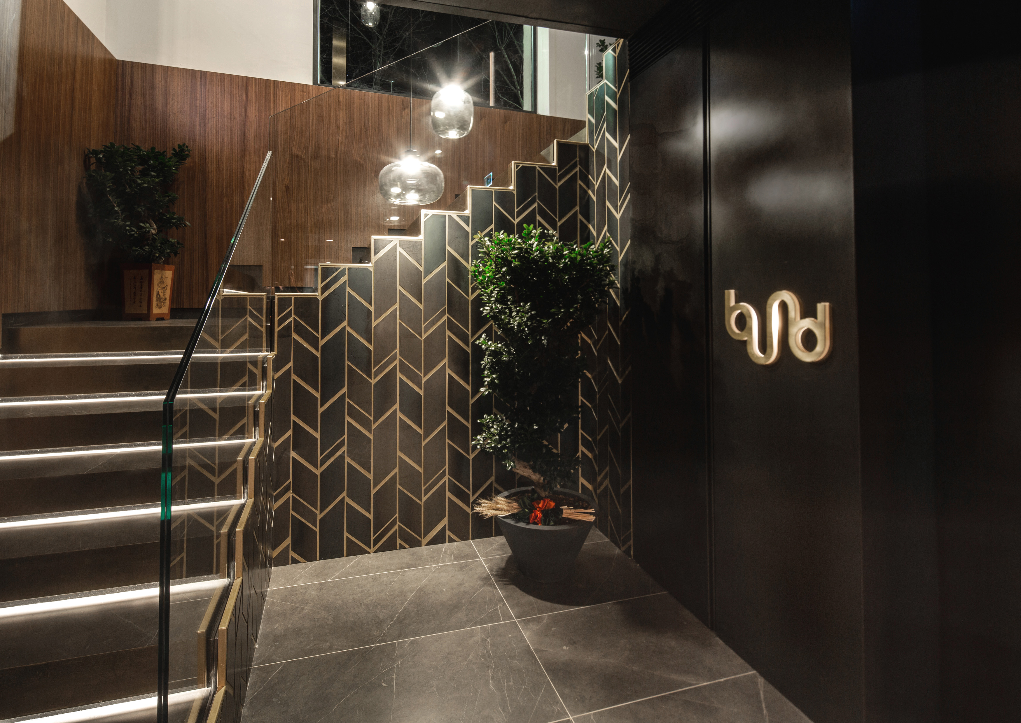 Bund restaurant